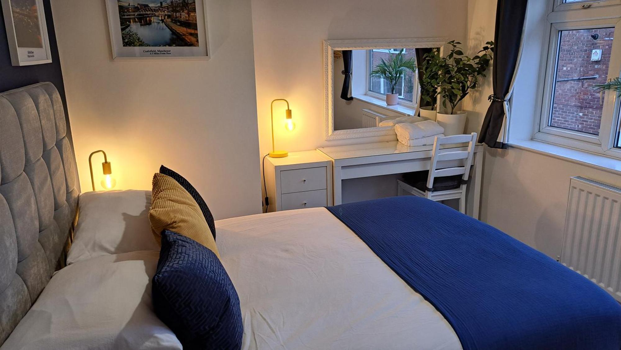The Heart - Cosy 3 Bedroom House With Double Driveway And Garden In Manchester Esterno foto