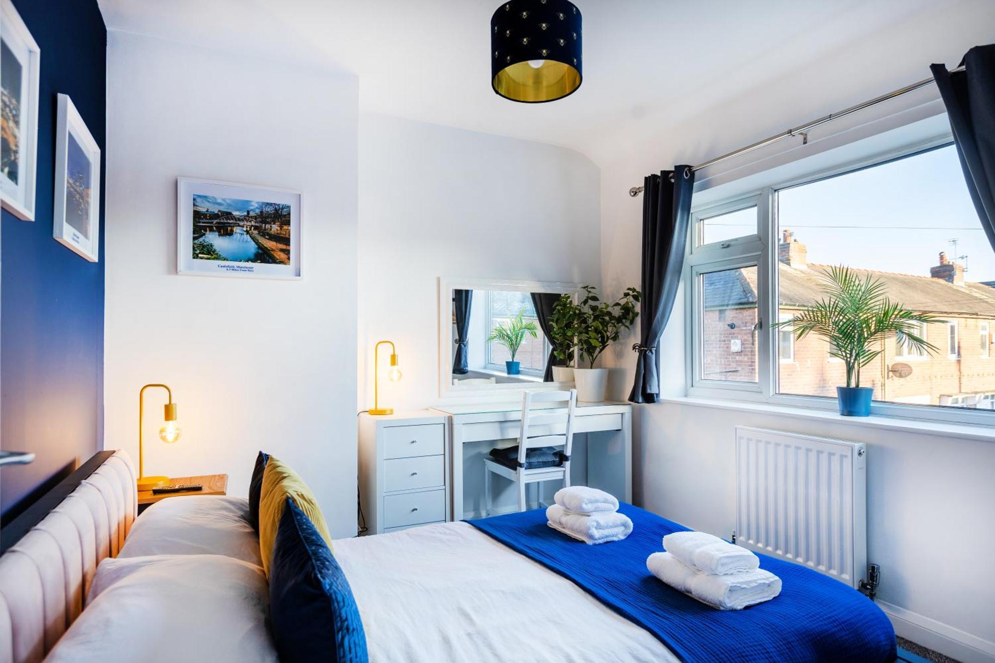 The Heart - Cosy 3 Bedroom House With Double Driveway And Garden In Manchester Esterno foto